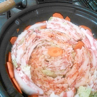 白菜と豚バラ肉のキムチ味噌ミルフィーユ鍋